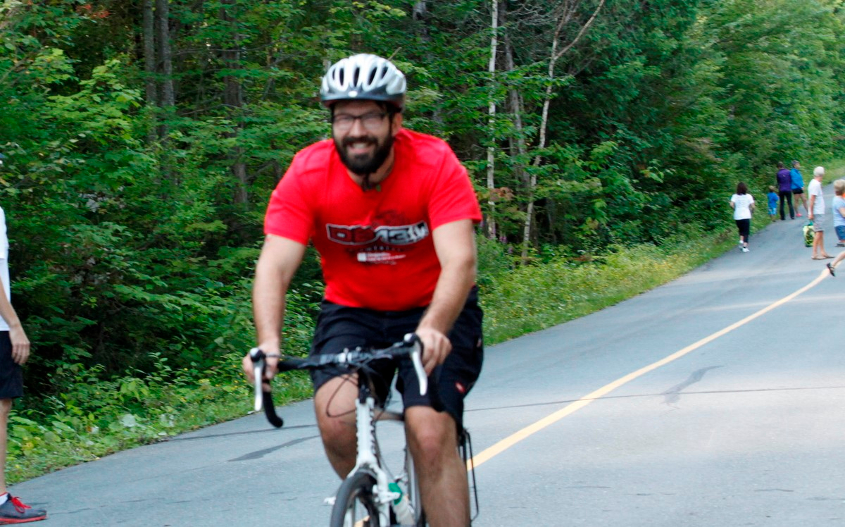 (299 photos) Plus de 150 braves pour le Premier Triathlon du Lac-Poulin