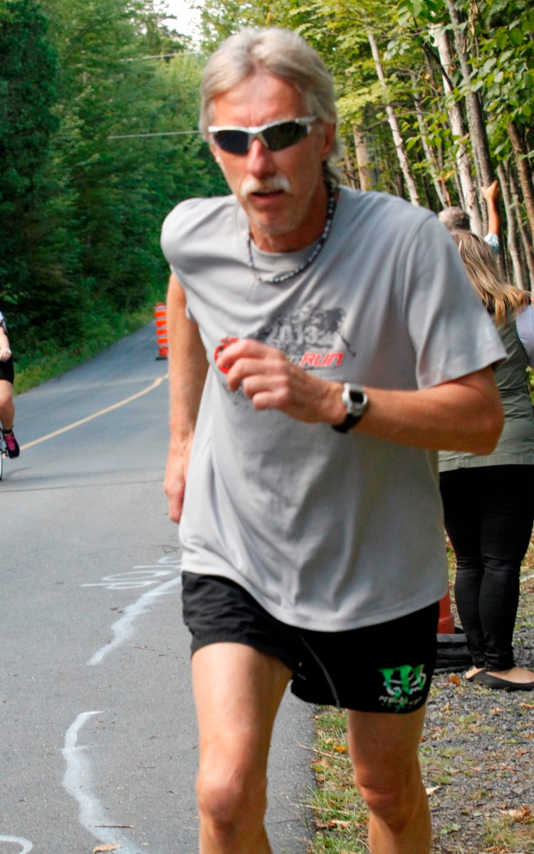 (299 photos) Plus de 150 braves pour le Premier Triathlon du Lac-Poulin