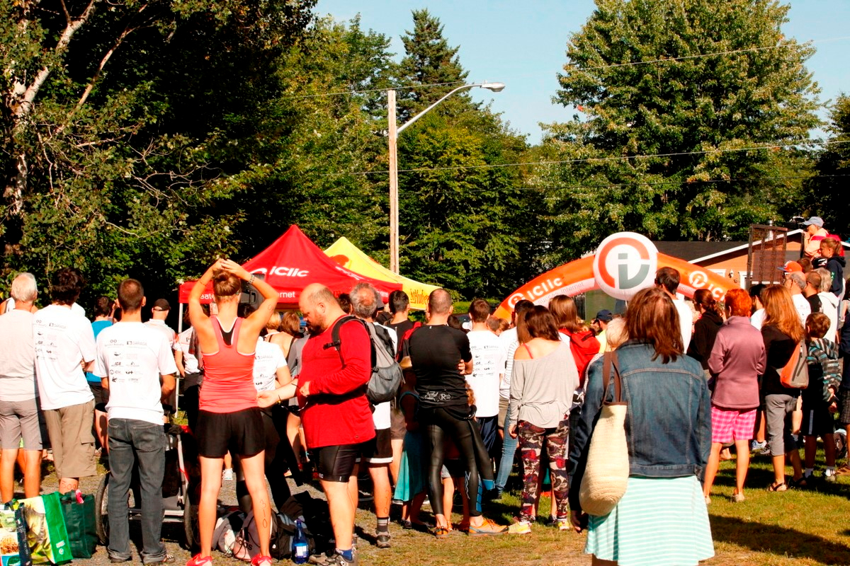 (299 photos) Plus de 150 braves pour le Premier Triathlon du Lac-Poulin