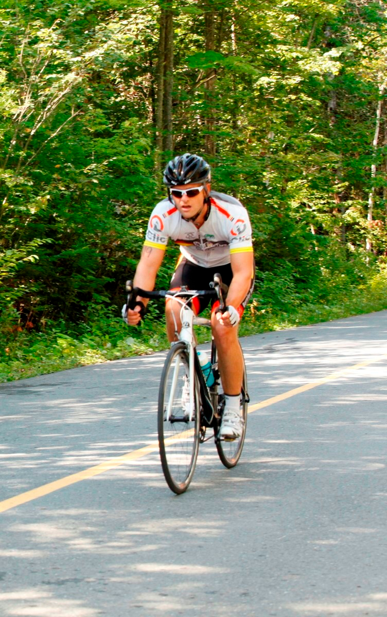 (299 photos) Plus de 150 braves pour le Premier Triathlon du Lac-Poulin