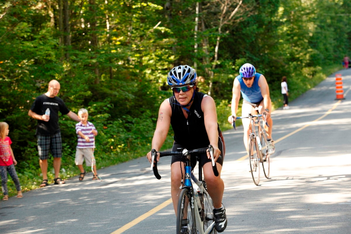 (299 photos) Plus de 150 braves pour le Premier Triathlon du Lac-Poulin