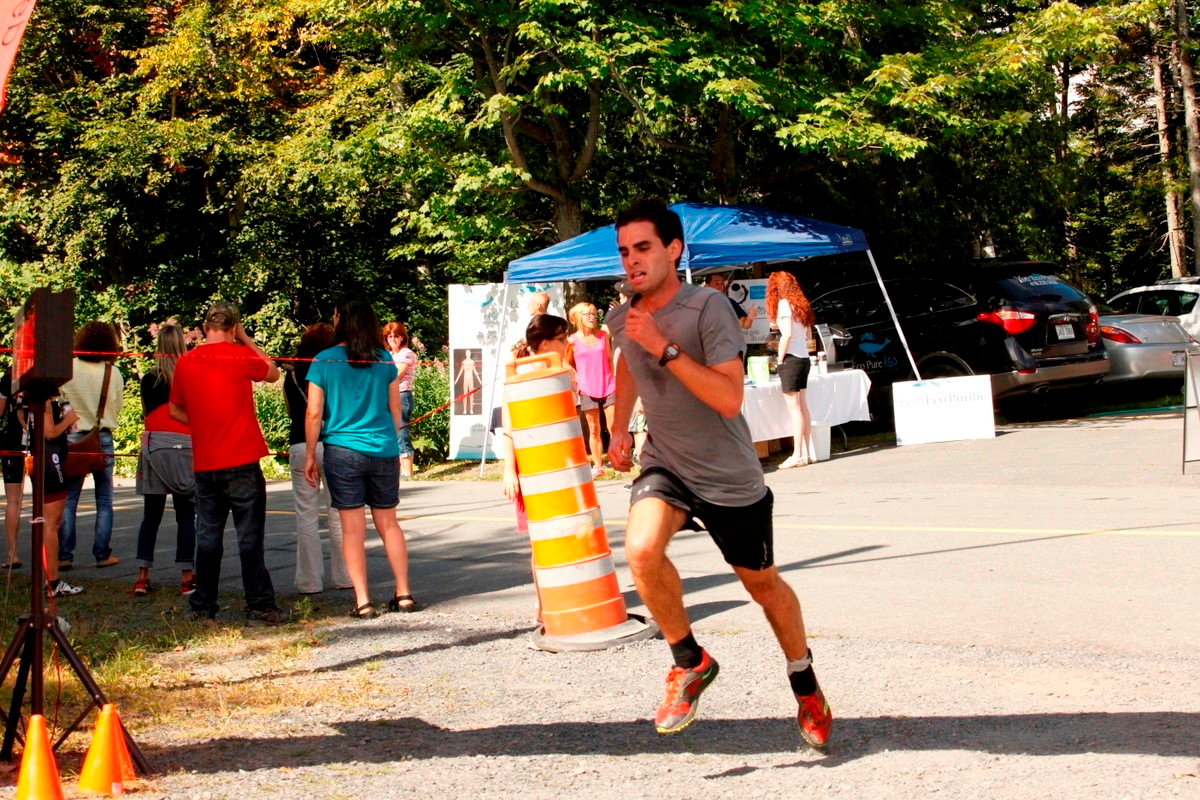 (299 photos) Plus de 150 braves pour le Premier Triathlon du Lac-Poulin