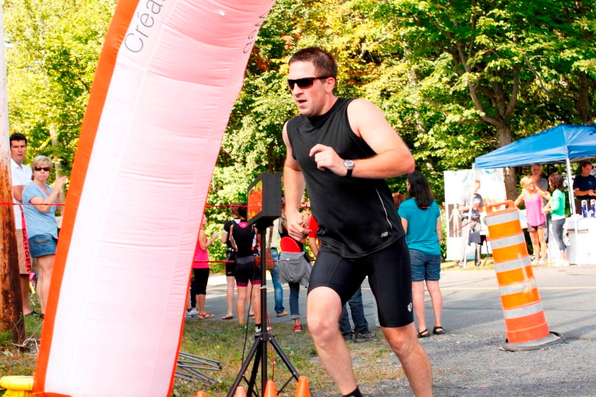 (299 photos) Plus de 150 braves pour le Premier Triathlon du Lac-Poulin