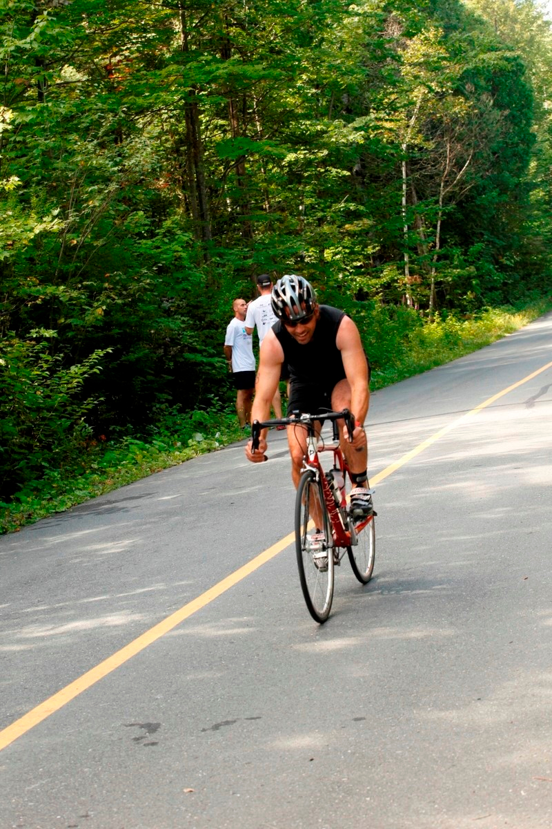 (299 photos) Plus de 150 braves pour le Premier Triathlon du Lac-Poulin