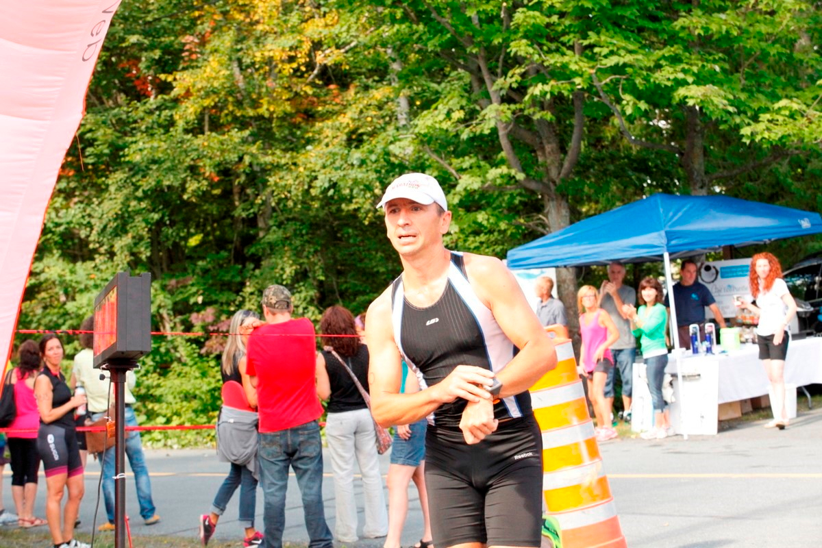 (299 photos) Plus de 150 braves pour le Premier Triathlon du Lac-Poulin
