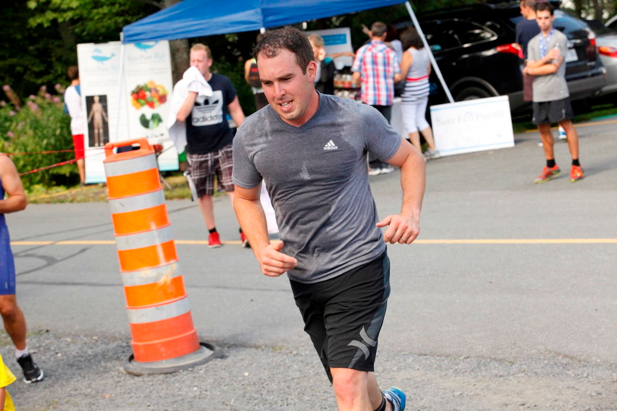 (299 photos) Plus de 150 braves pour le Premier Triathlon du Lac-Poulin