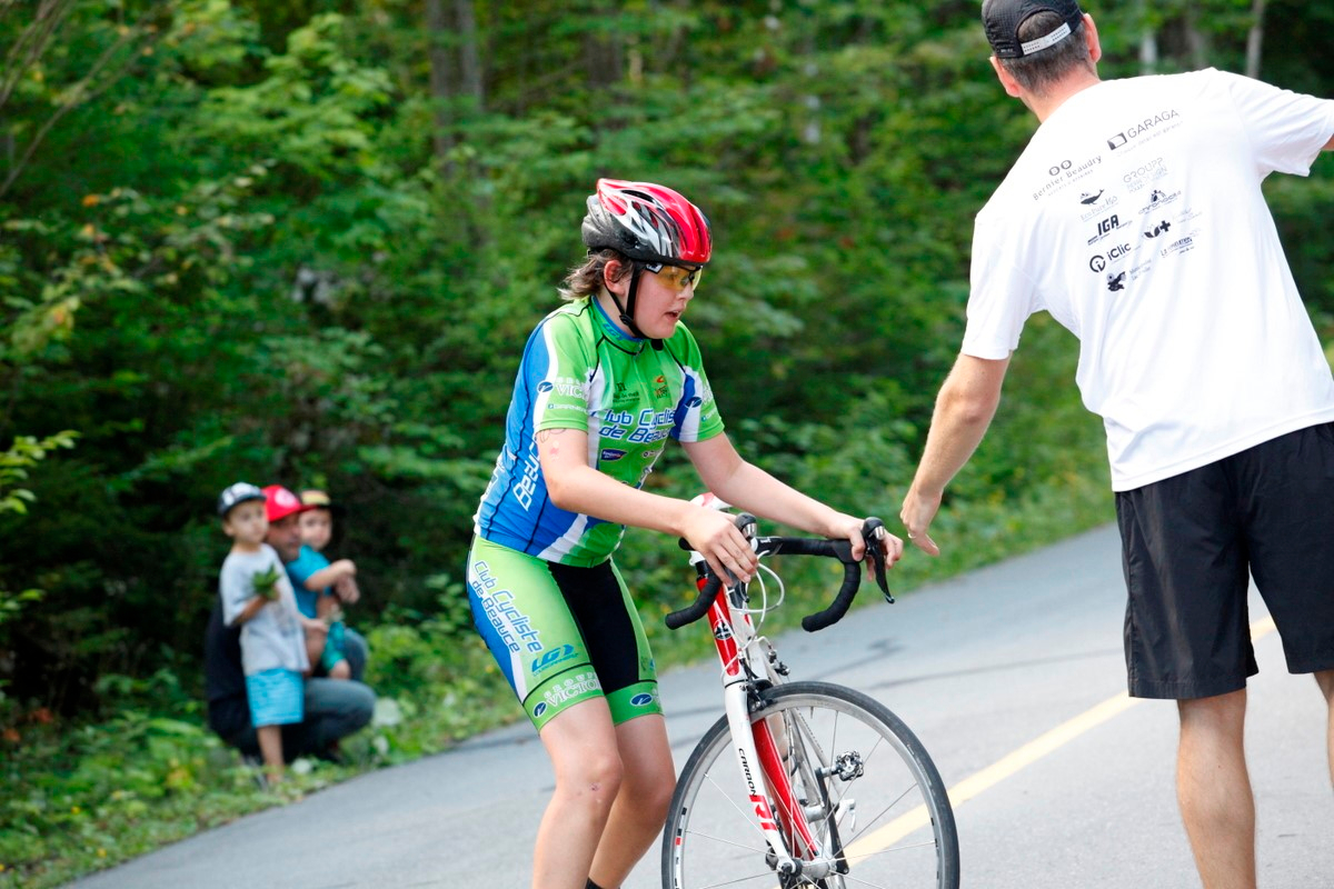 (299 photos) Plus de 150 braves pour le Premier Triathlon du Lac-Poulin