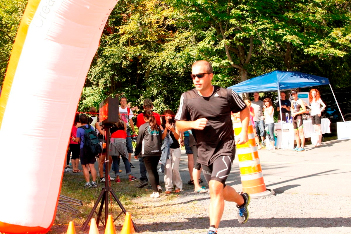 (299 photos) Plus de 150 braves pour le Premier Triathlon du Lac-Poulin