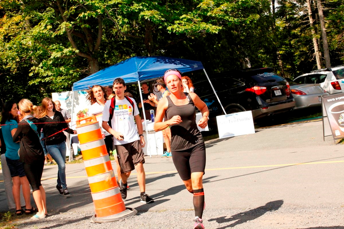 (299 photos) Plus de 150 braves pour le Premier Triathlon du Lac-Poulin