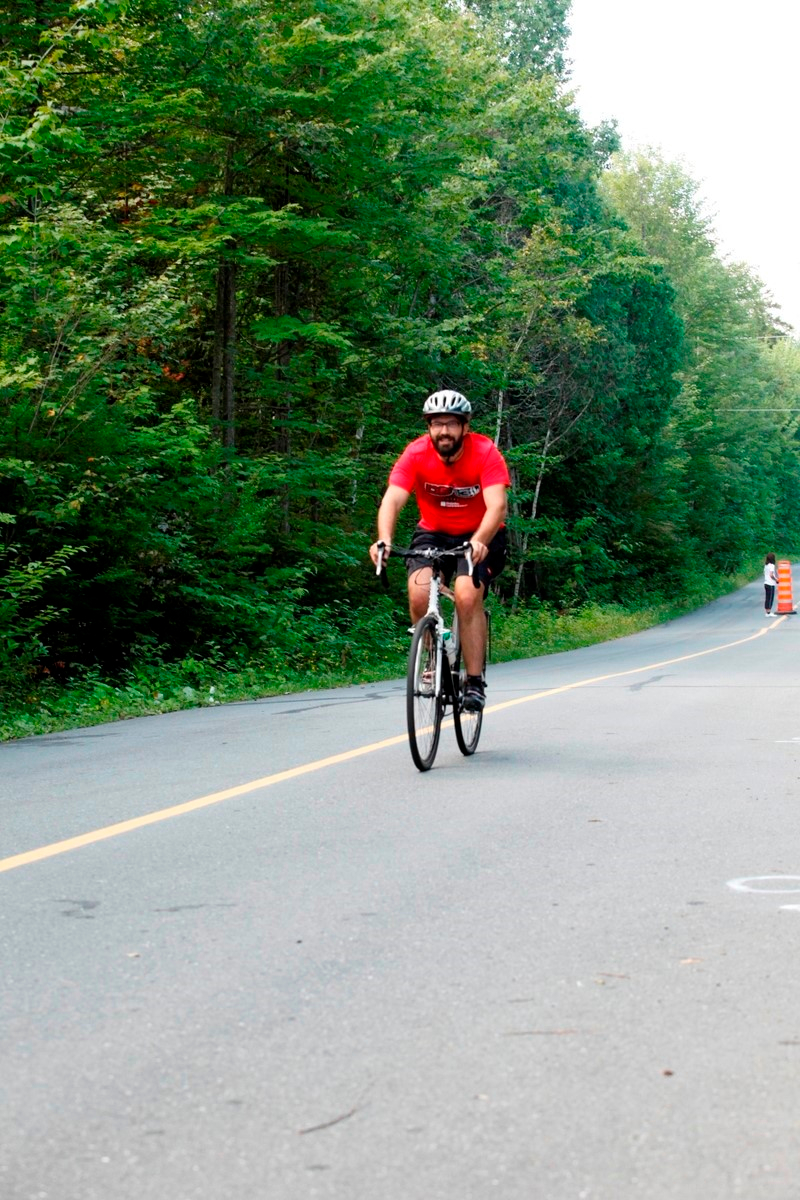 (299 photos) Plus de 150 braves pour le Premier Triathlon du Lac-Poulin