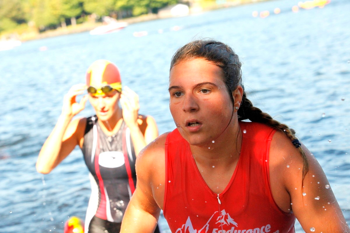 (299 photos) Plus de 150 braves pour le Premier Triathlon du Lac-Poulin