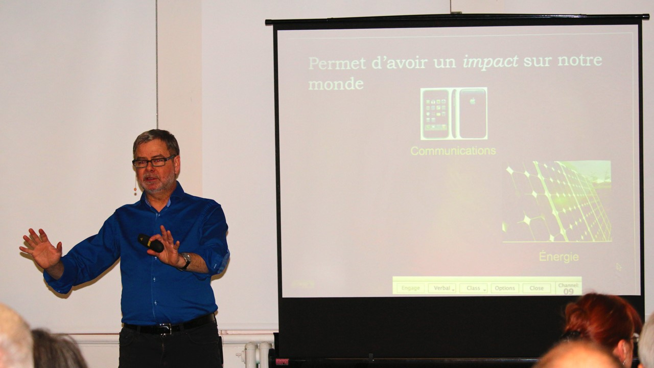 « Le coup de foudre c’est chimique » — Normand Voyer