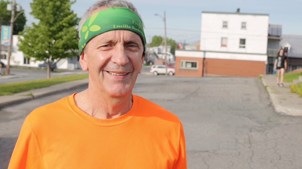 Le Beauceron Réjean Paradis remporte le Marathon des Deux Rives chez les 60-69 ans