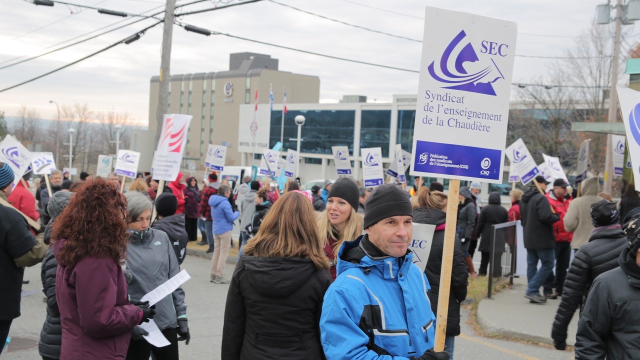 Le mouvement de grève du Front commun intersyndical se poursuit en Beauce