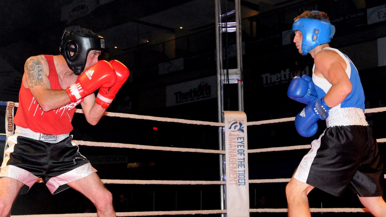 Kimmy St-Pierre l'emporte par TKO face à Pierre-Luc Martel