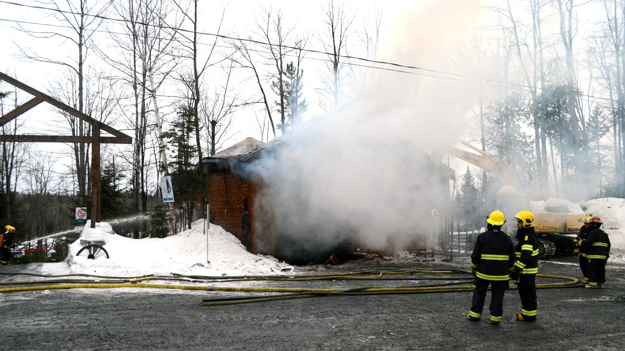 Incendie au NRJ spa nordique de Saint-Alfred