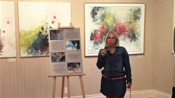 L'artiste peintre Annie Rodrigue.