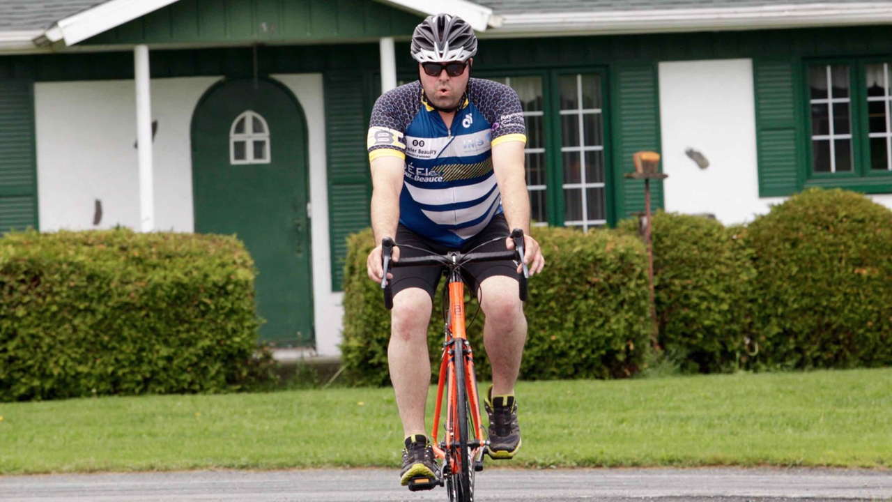 La grêle, le vent, la pluie : rien n'arrête les cyclistes du Défi Tour de Beauce 2017