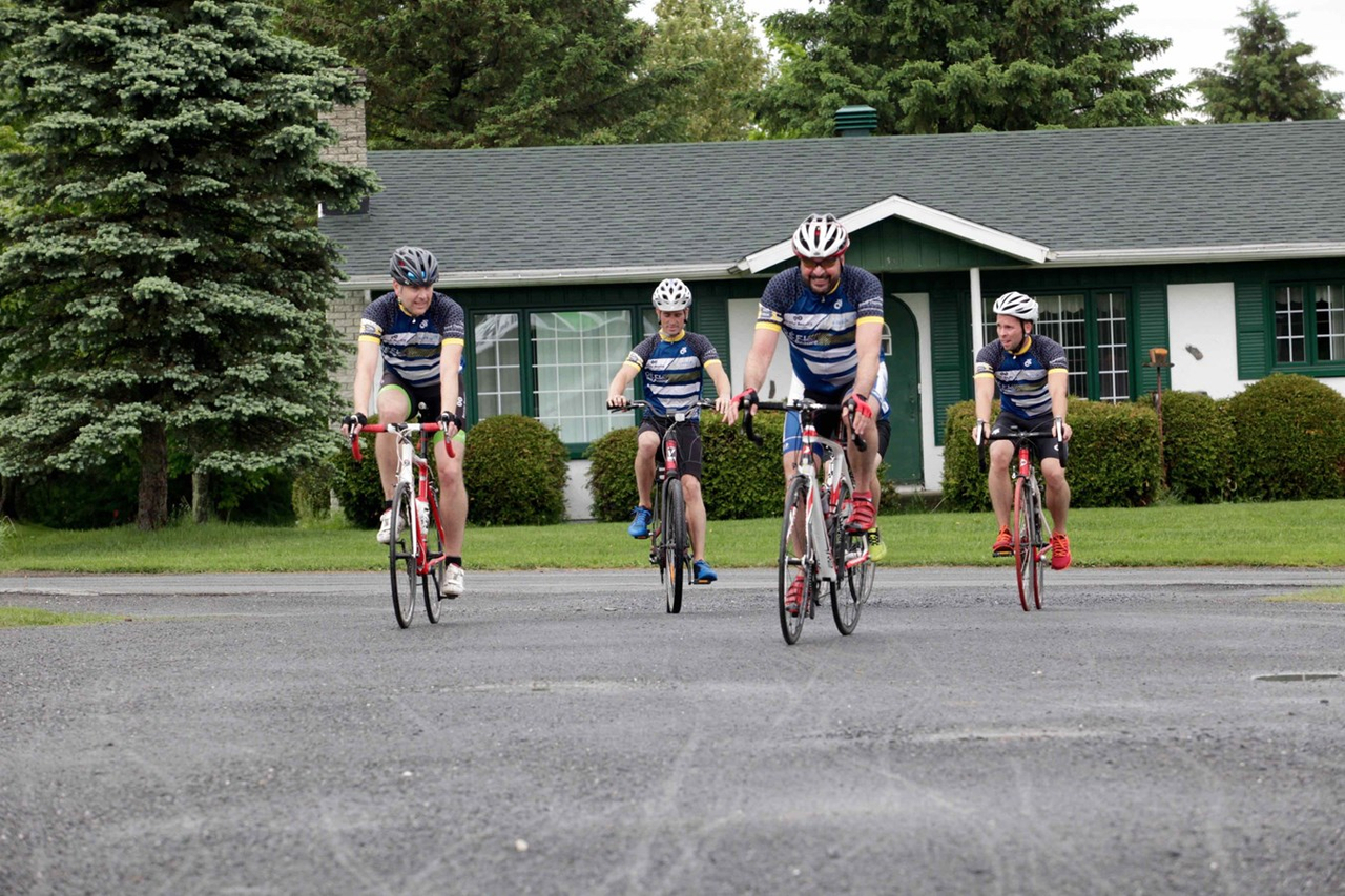 La grêle, le vent, la pluie : rien n'arrête les cyclistes du Défi Tour de Beauce 2017