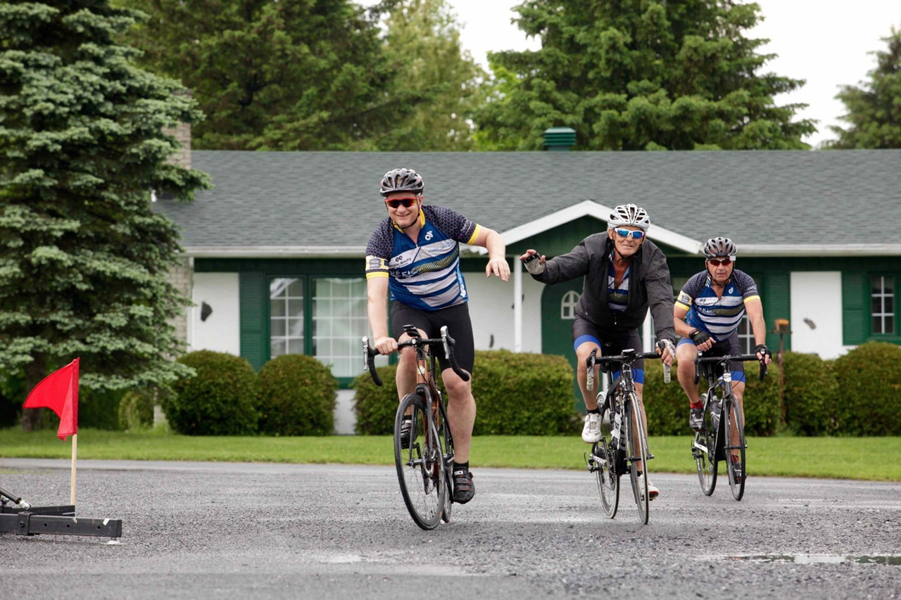 La grêle, le vent, la pluie : rien n'arrête les cyclistes du Défi Tour de Beauce 2017