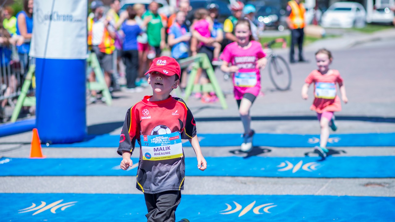 Plusieurs centaines de personnes ont profité du soleil au Festival sportif de Sainte-Marie