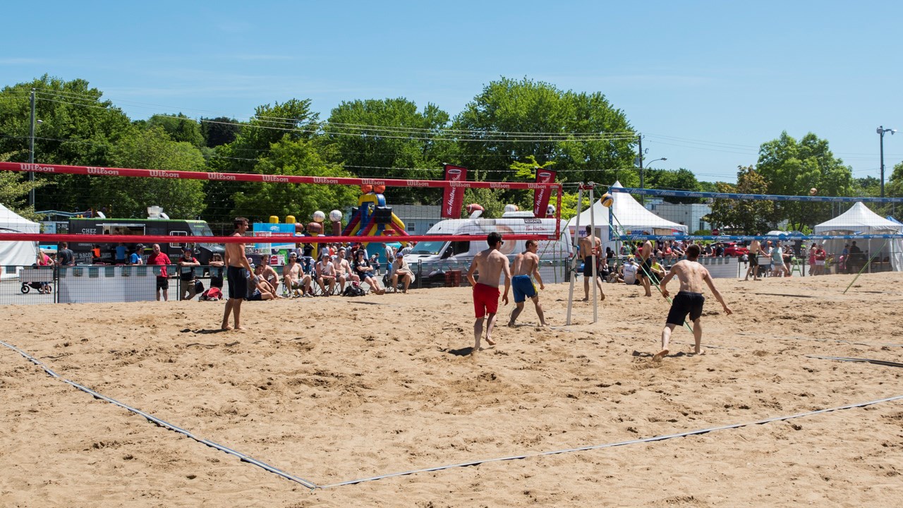 Plusieurs centaines de personnes ont profité du soleil au Festival sportif de Sainte-Marie