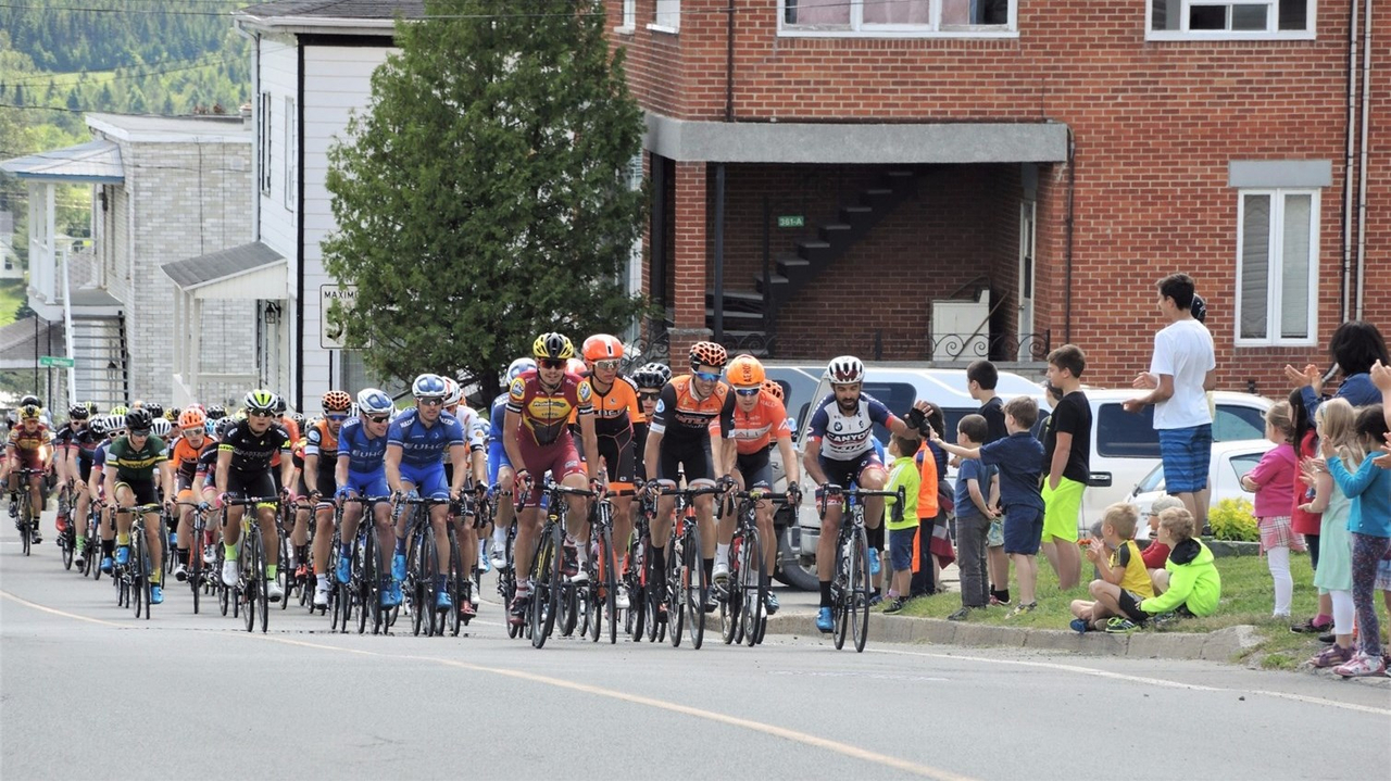 TOUR DE BEAUCE 2017 | Résumé de la première étape en photos et en vidéos