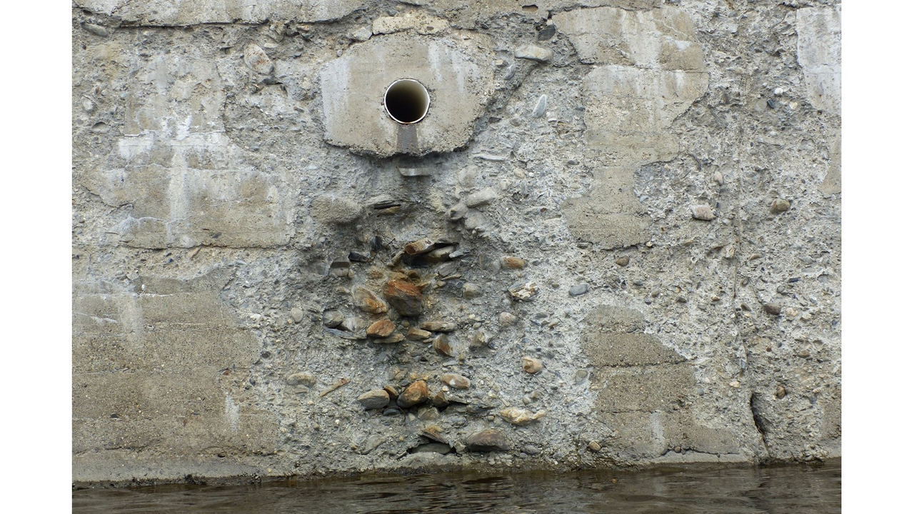L'état du mur de soutènement de la Promenade Redmond à Saint-Georges en date du vendredi 14 juillet 2017.