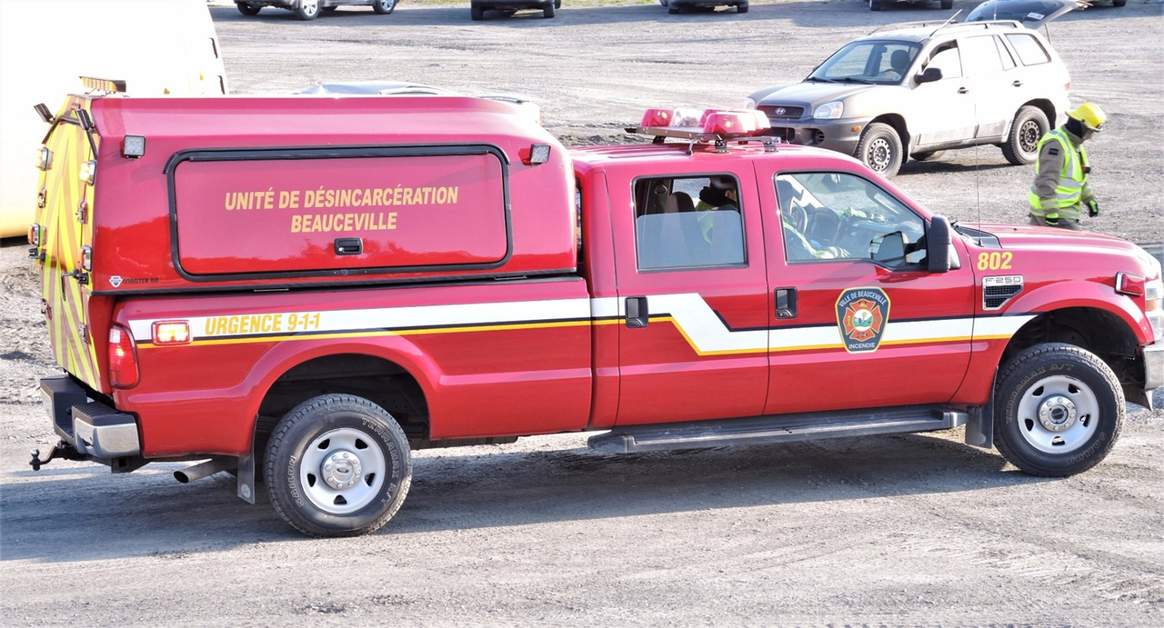 Simulation d'accident et exercice de désincarcération à Saint-Victor