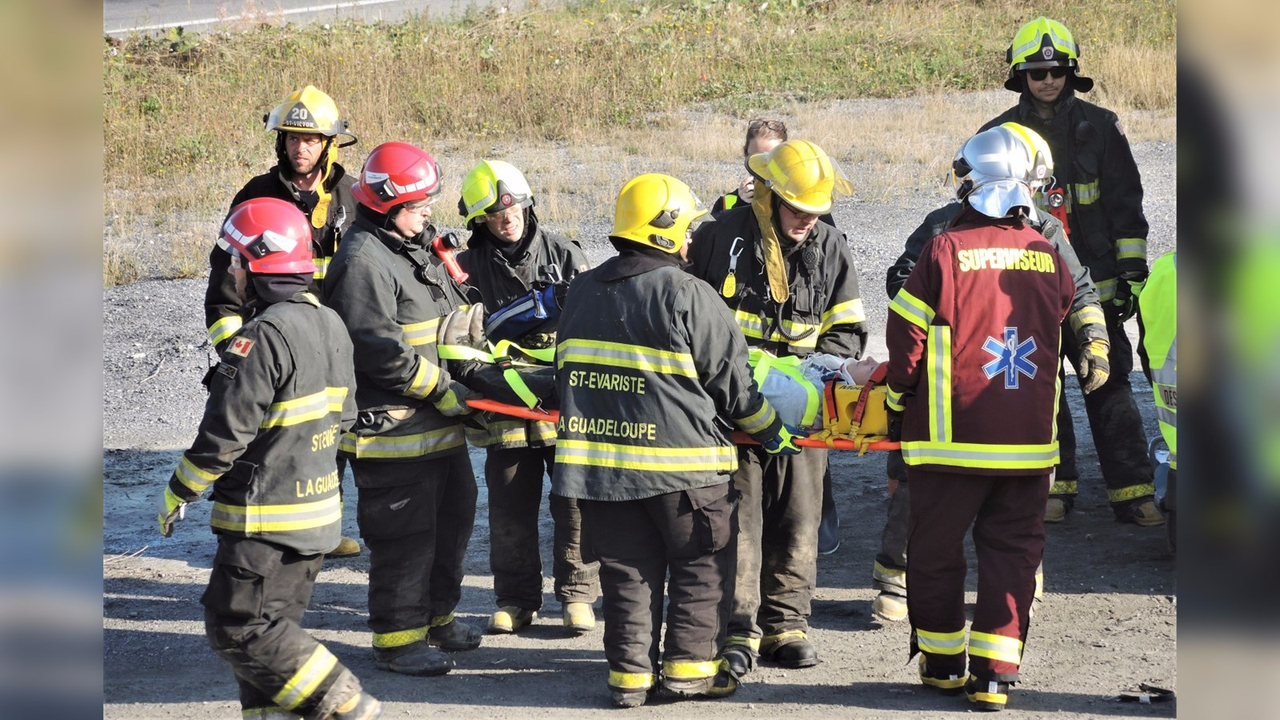 Simulation d'accident et exercice de désincarcération à Saint-Victor