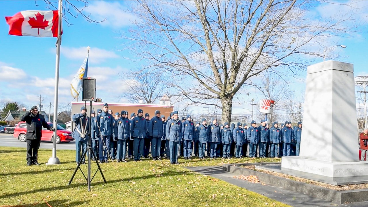 Près de 200 personnes rendent hommage aux militaires disparus à St-Georges