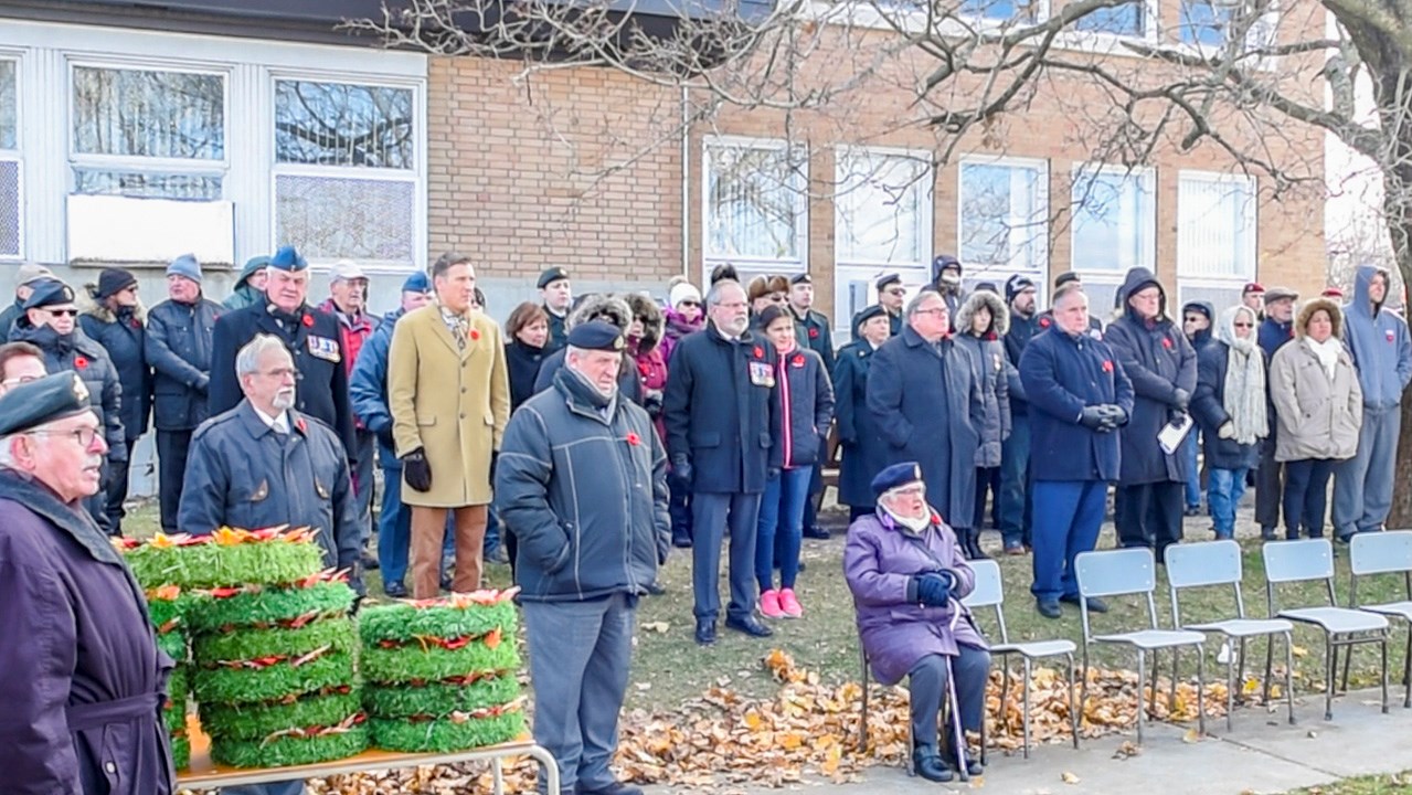 Près de 200 personnes rendent hommage aux militaires disparus à St-Georges