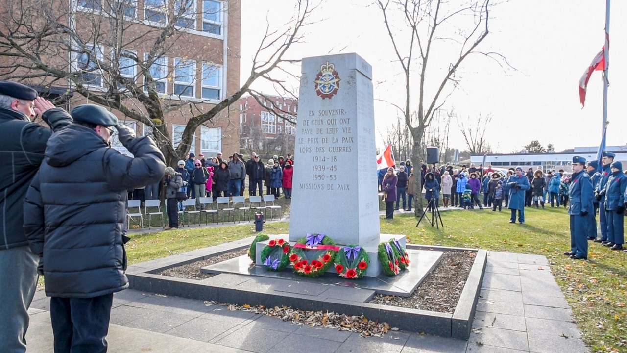 Près de 200 personnes rendent hommage aux militaires disparus à St-Georges