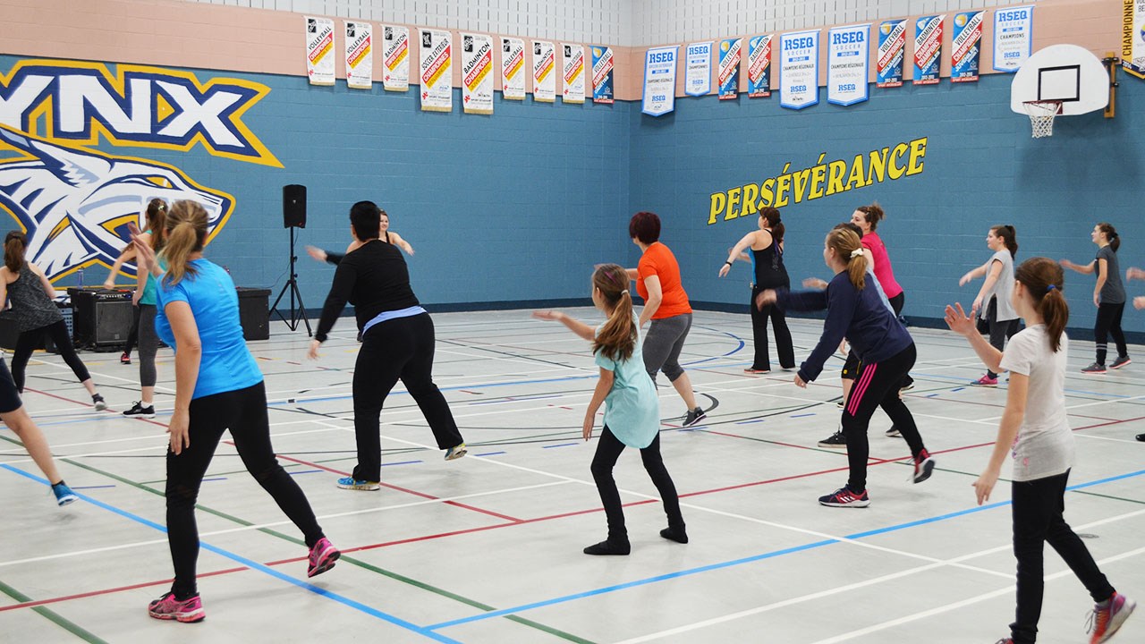 La première édition du zumbathon de l’école Jésus-Marie de Beauceville récolte 500 $