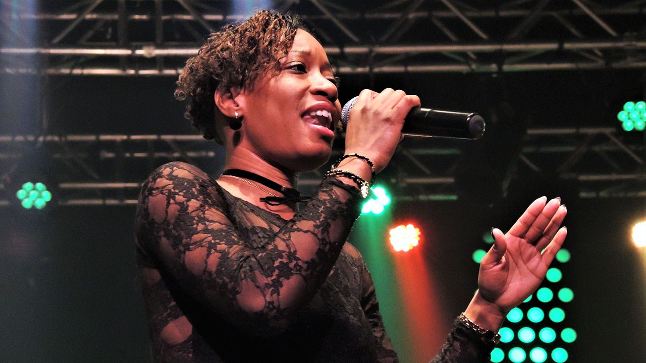 Une chanson de la Guadeloupe et un étudiant de 56 ans au Mercredi-Étudiant du CBA