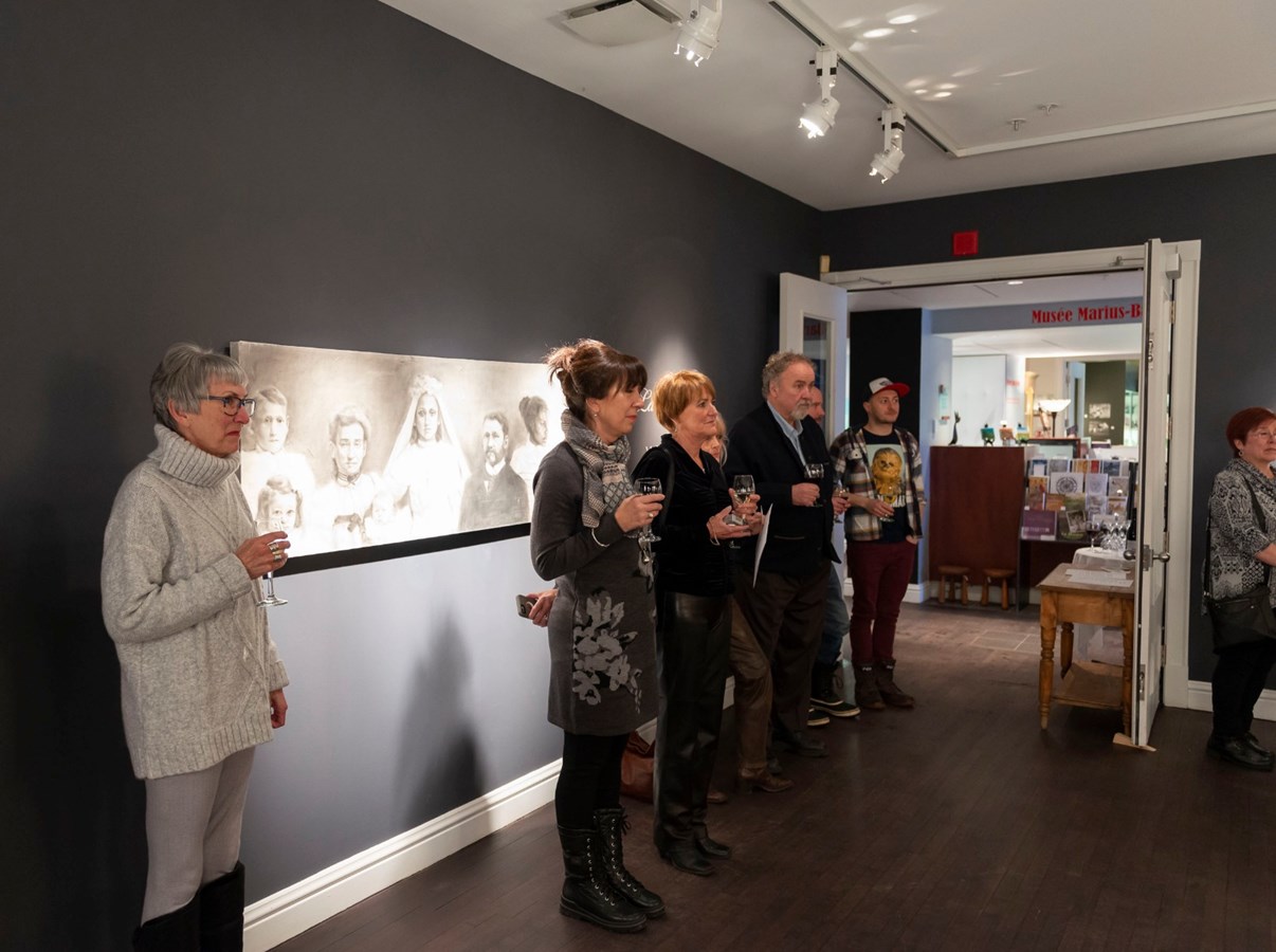 Vernissage de l'exposition « La Sapinière » de Valérie Gilbert