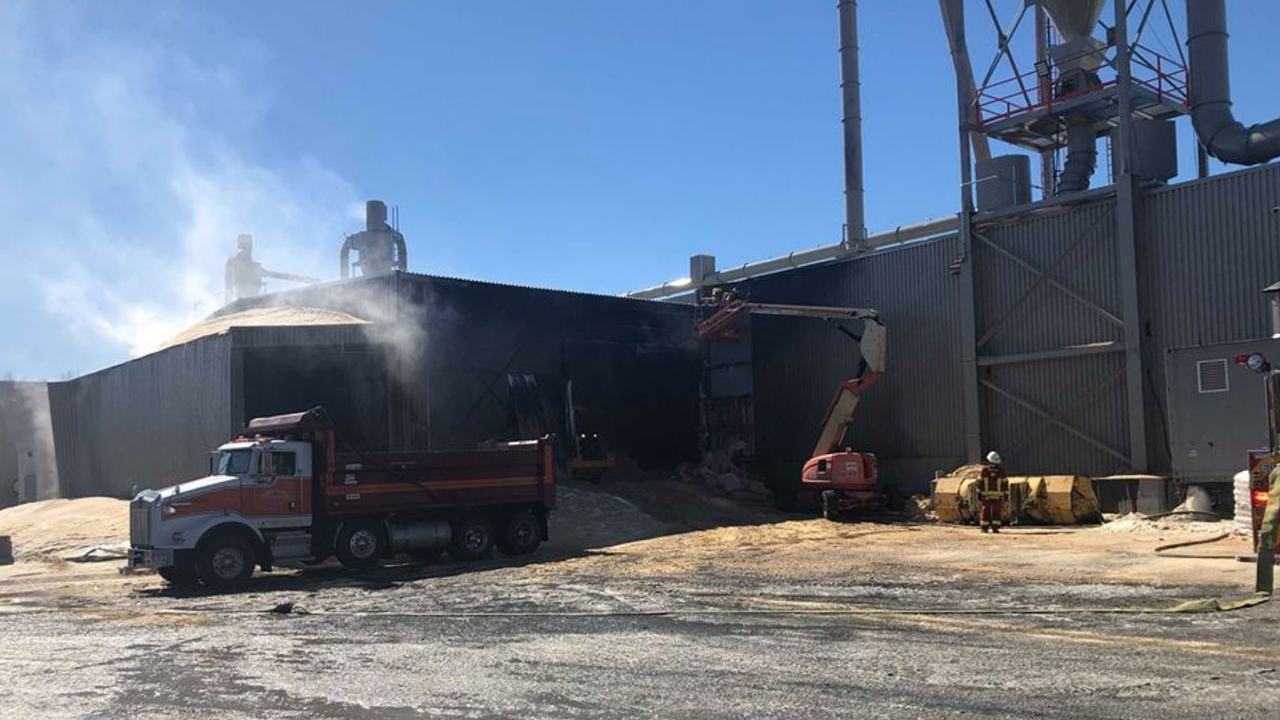 Une explosion a causé l'incendie à l'usine Matra de St-Martin