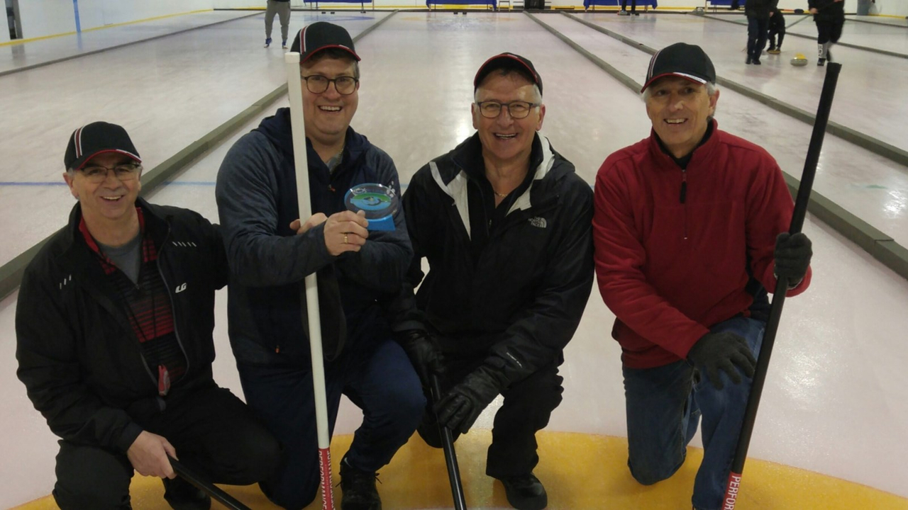 Équipe de Groupe Canam champion de la catégorie des "Chanceux"