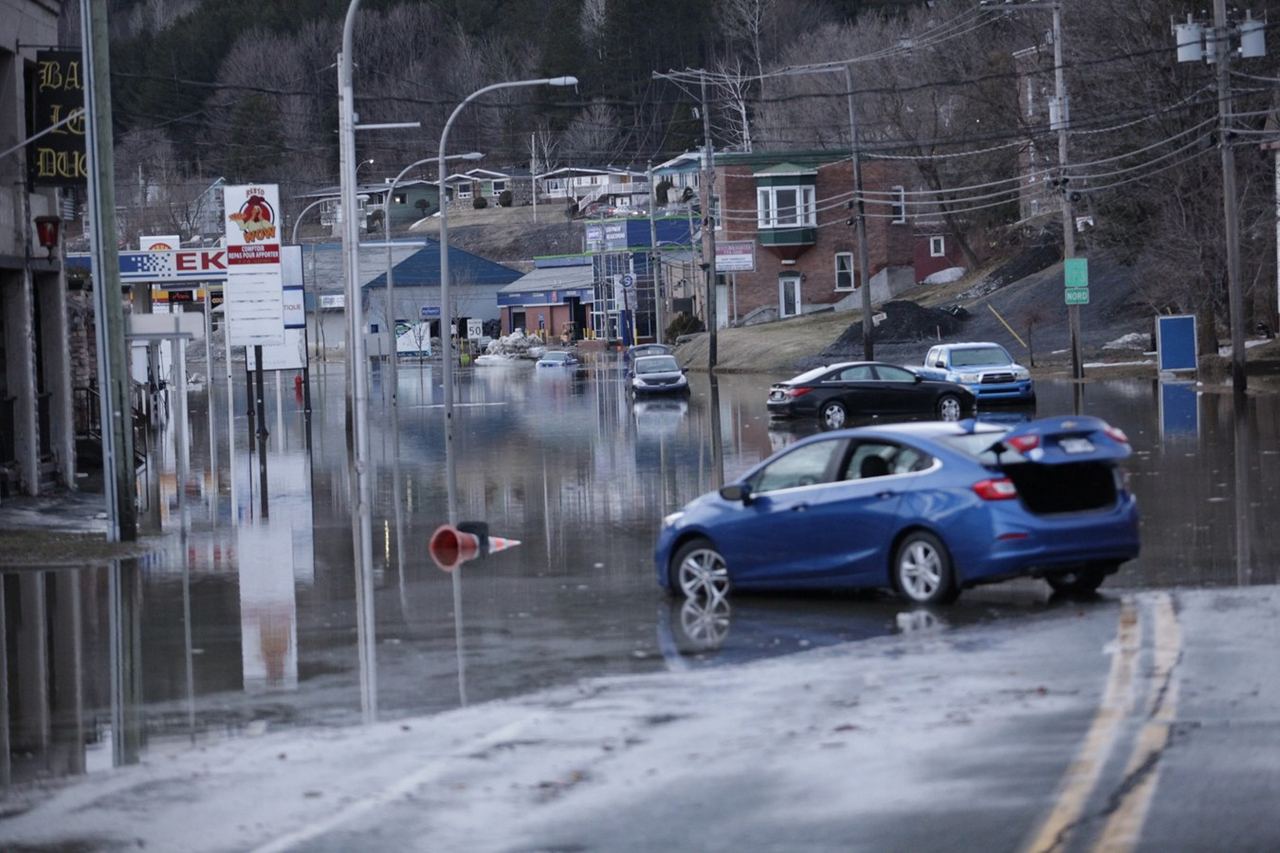 Inondation à Beauceville : images des rues à 19 h