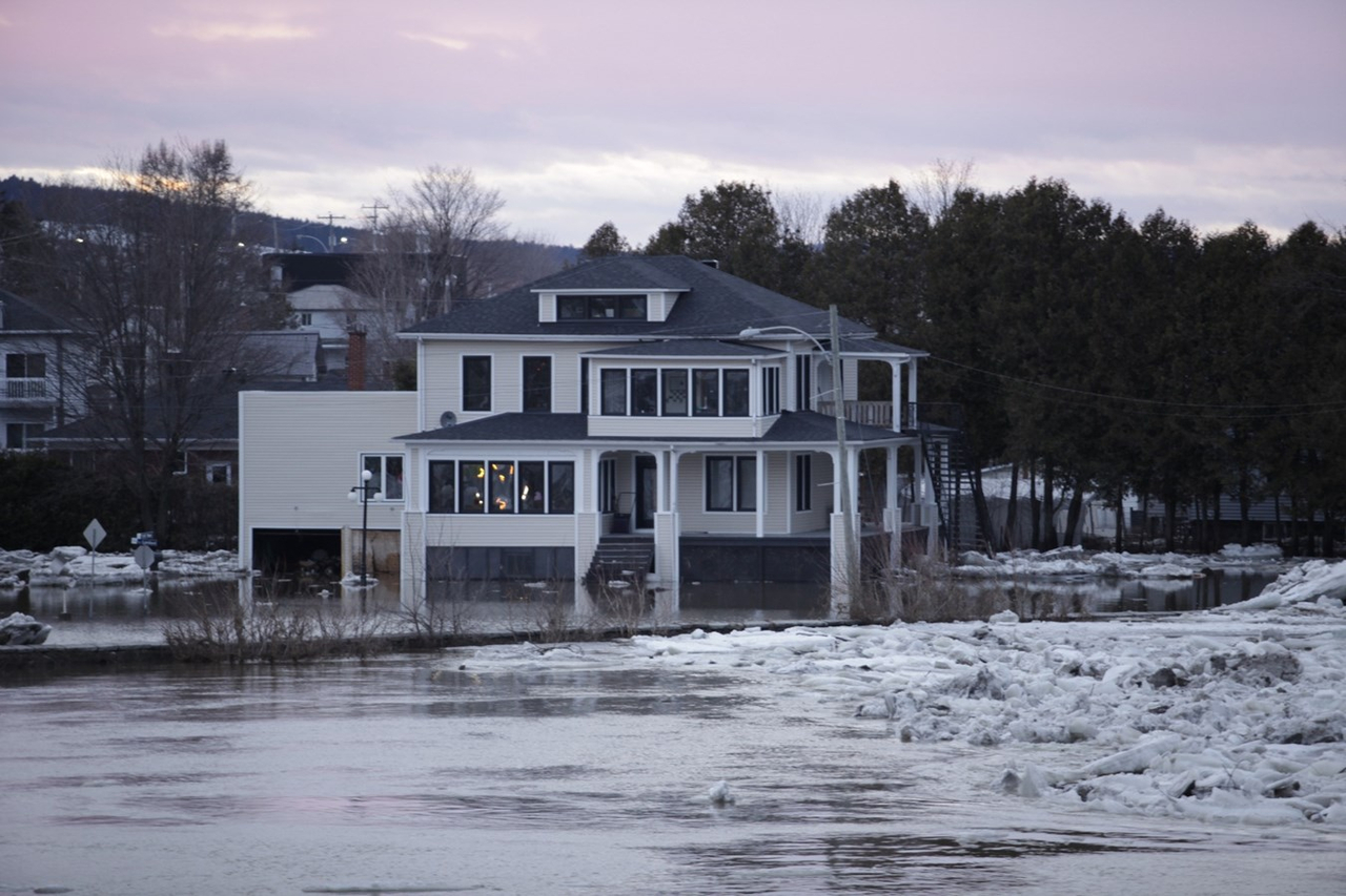 Inondation à Beauceville : images des rues à 19 h