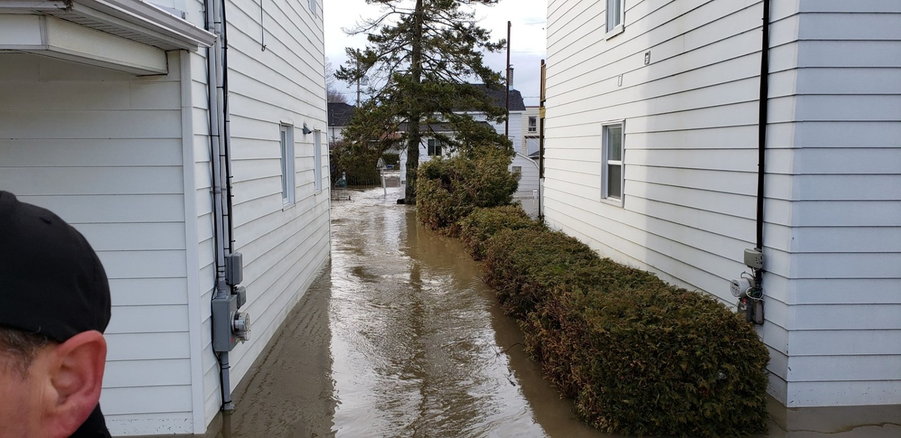 Inondations : une crue de 100 ans à Sainte-Marie