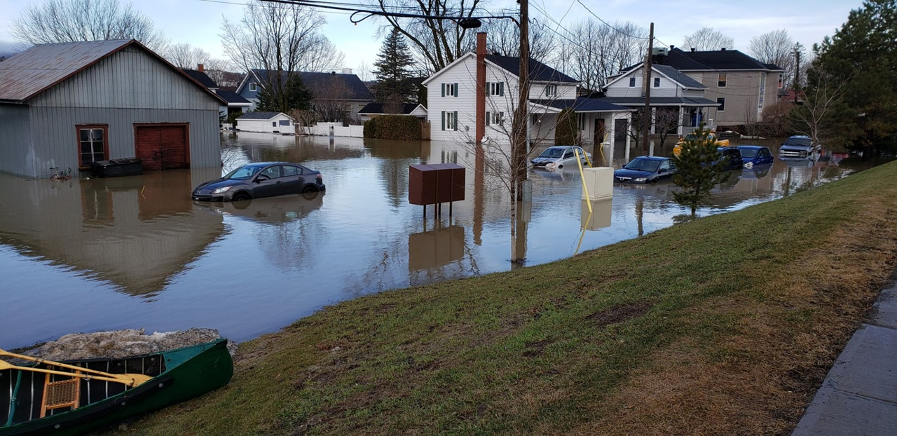Inondations : une crue de 100 ans à Sainte-Marie