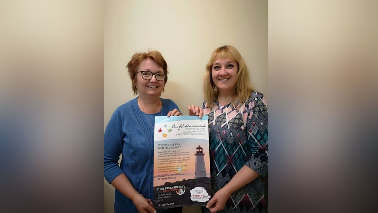 Mme Brigitte Lessard, directrice générale du CABBE, et Mme Isabelle Vachon, intervenante aux proches aidants.