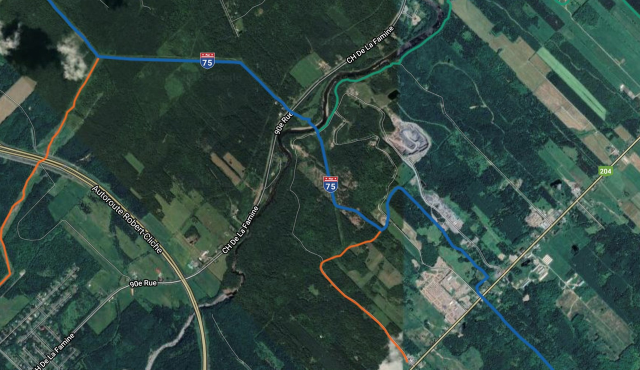 Une passerelle pour motoneiges complètement arrachée à Saint-Georges