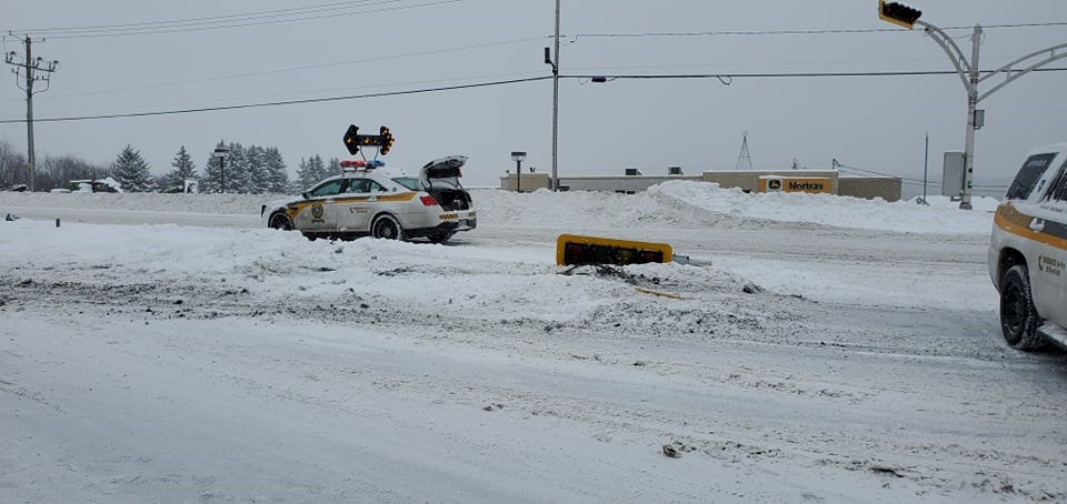 Accident au coin de la 127e Rue et de la route 204