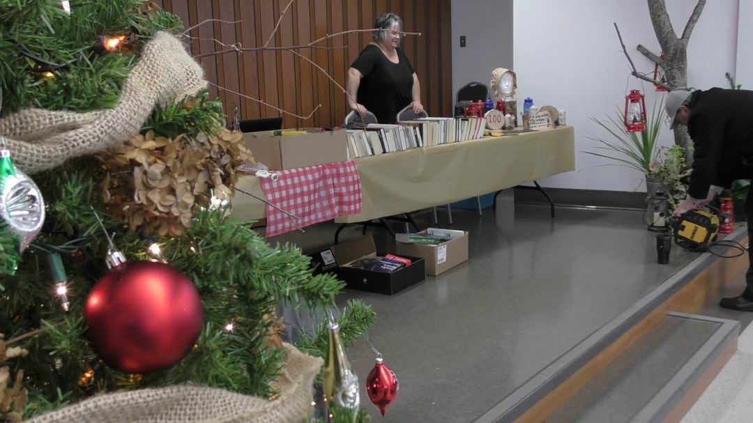 Normand DeLessard présente le marché de Noël et aux puces de Saint-Philibert