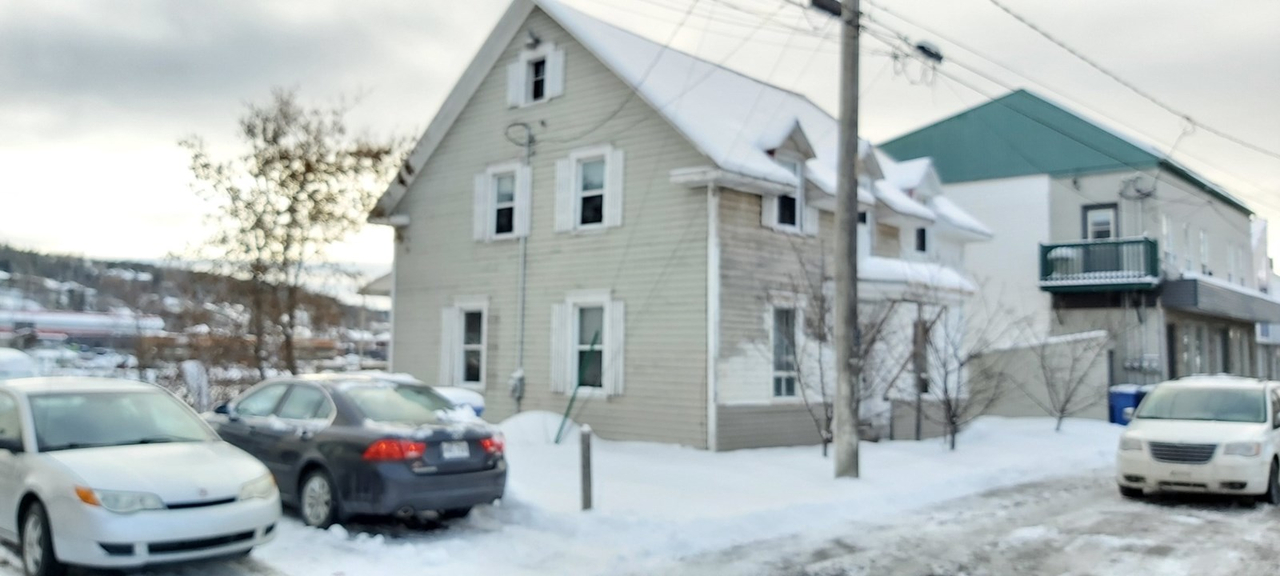 Cette maison sera démolie pour faire place à un parking.