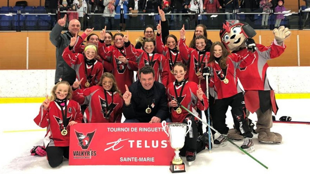 Plusieurs équipes des Valkyries de Sainte-Marie se sont démarquées lors du tournoi, dont les joueuses de l'atome C.
