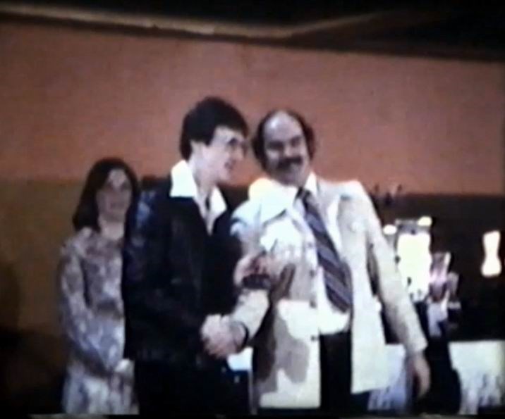 Normand DeLessard présente des souvenirs du gala sportif de Saint-Georges en 1978