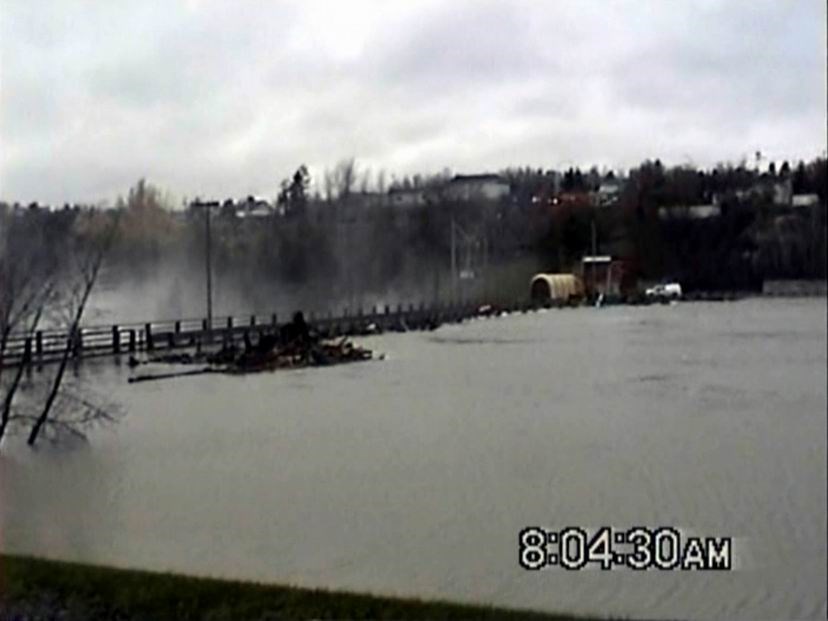 Normand DeLessard présente les pluies immenses d'octobre 2006 en Beauce